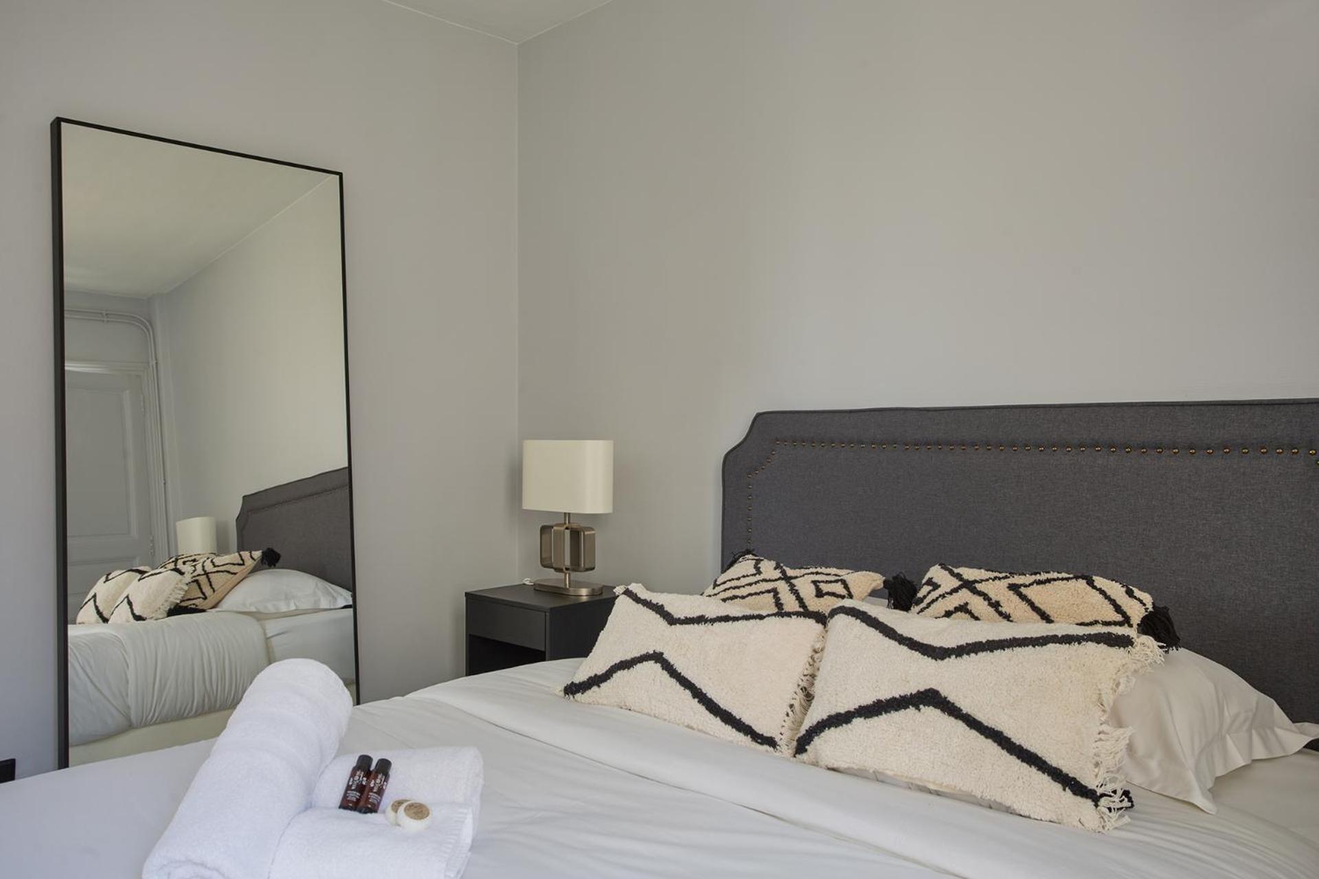 Residence Beaubourg Le Marais By Studio Prestige Paris Bagian luar foto